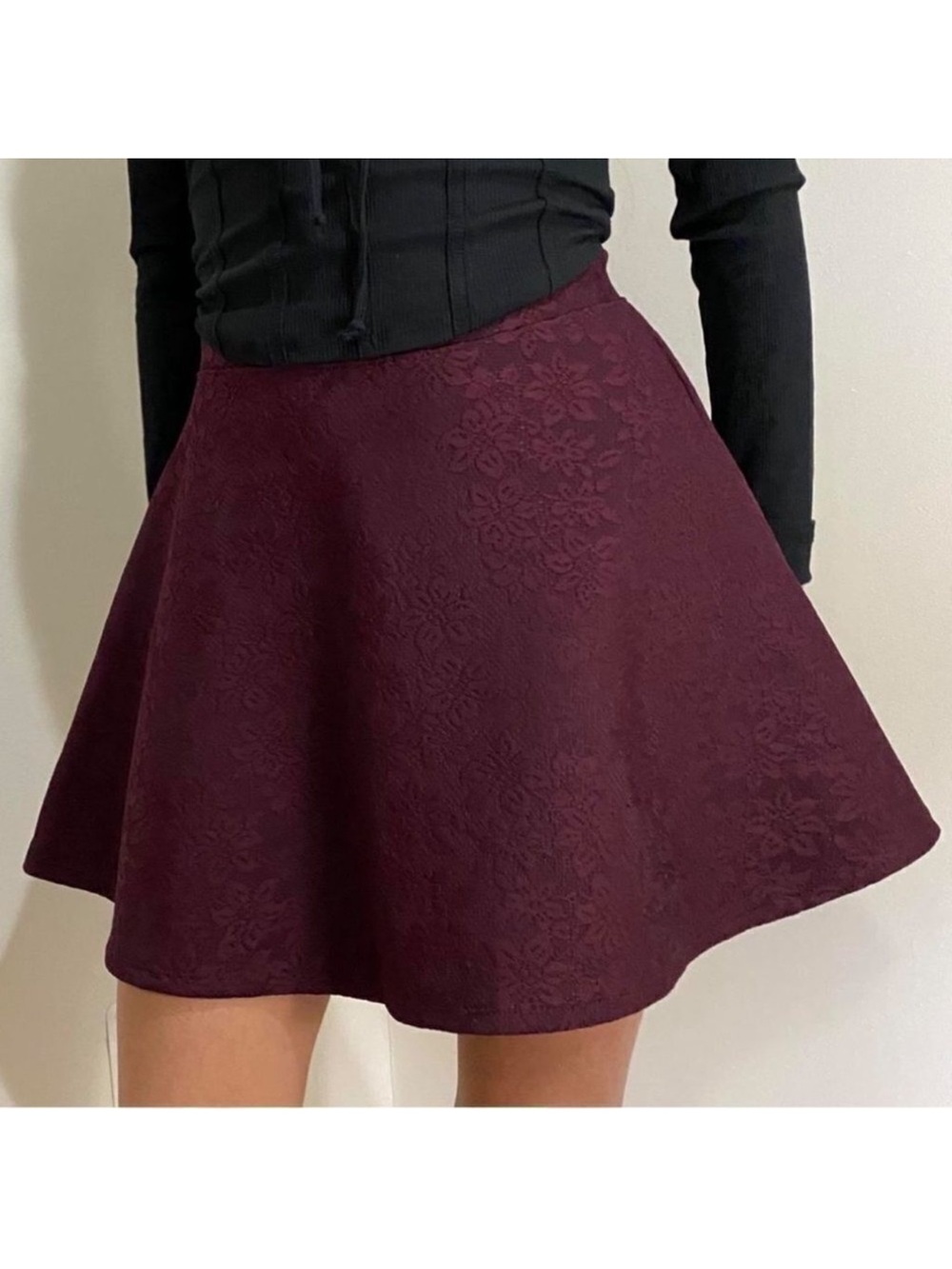 F21 M Burgundy Wine Lace A-Line Skater Flare Mini Skirt